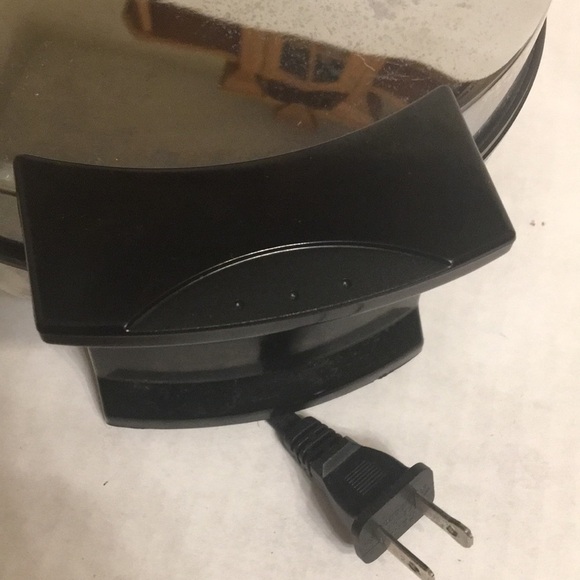 Waffle Maker - Picture 9 of 16